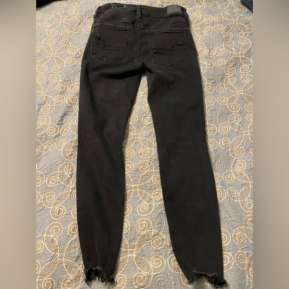 American Eagle high rise jeans - Picture 3 of 3